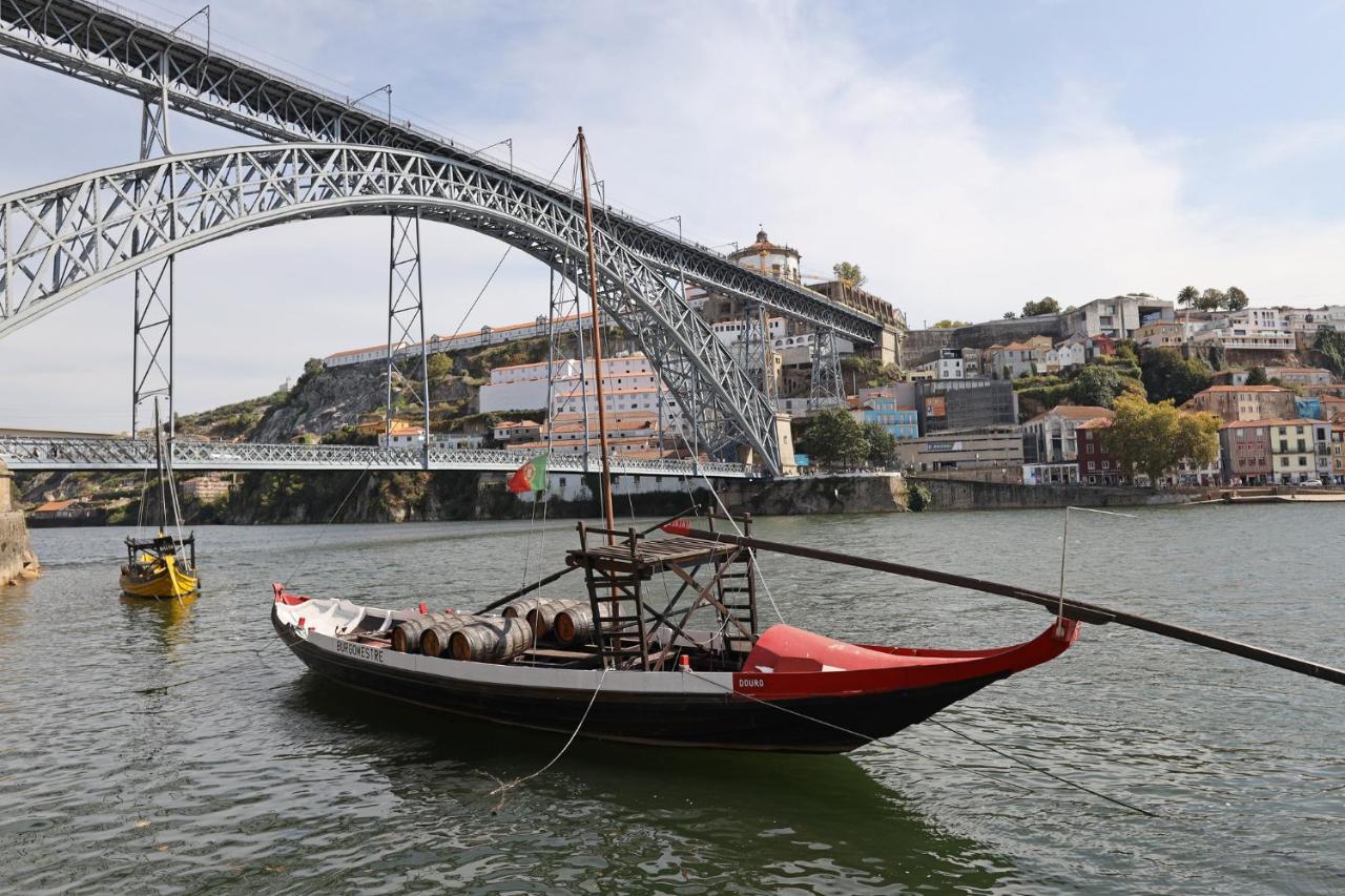 Flh Porto Spacious Apartment With Balcony Dış mekan fotoğraf