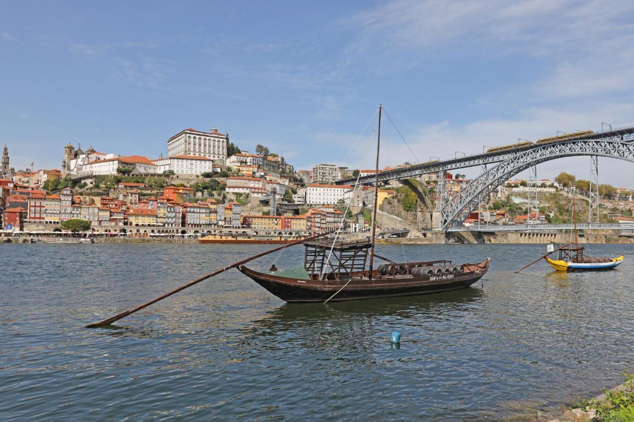 Flh Porto Spacious Apartment With Balcony Dış mekan fotoğraf
