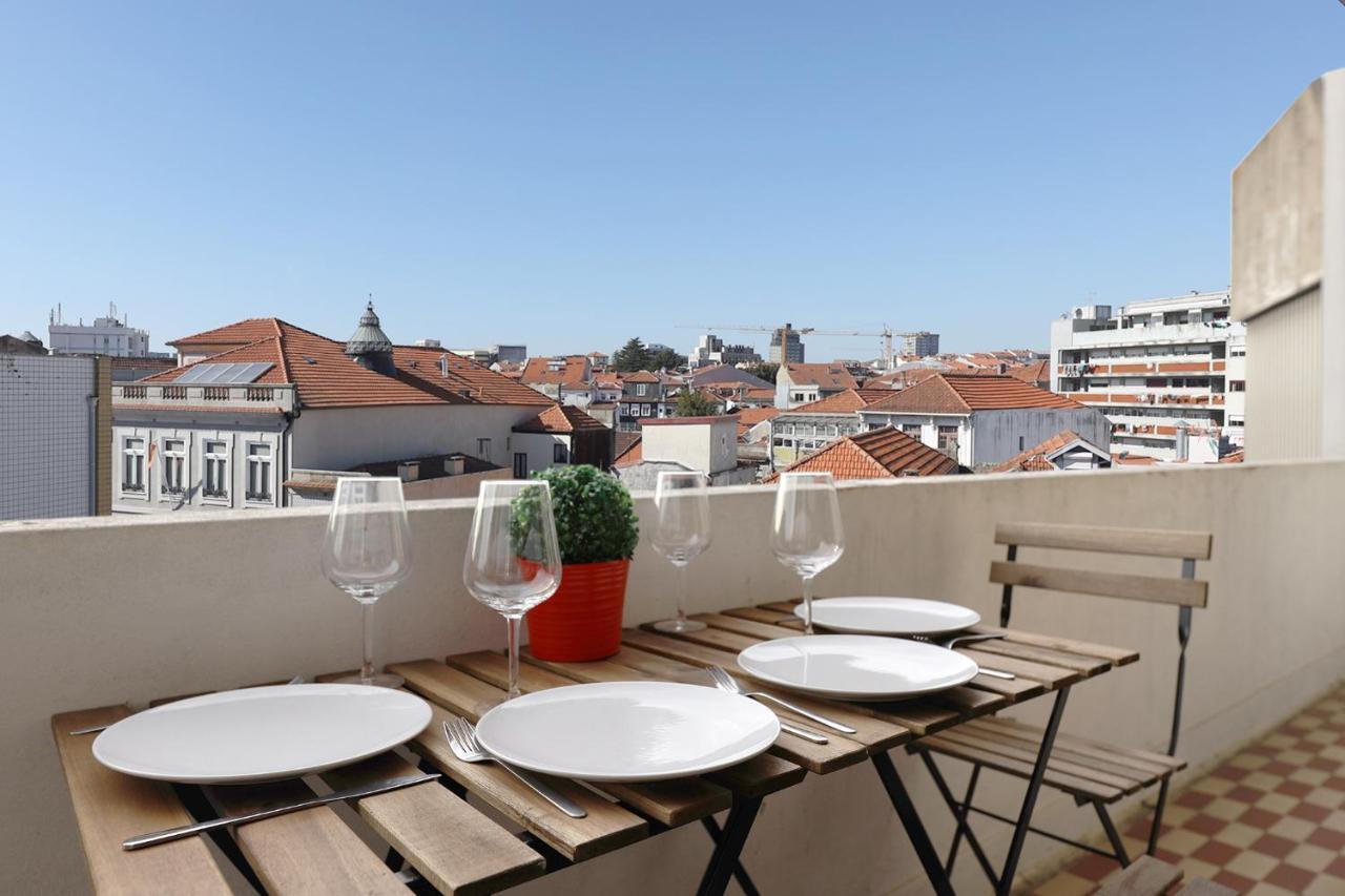 Flh Porto Spacious Apartment With Balcony Dış mekan fotoğraf